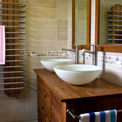 salle de bain en teck