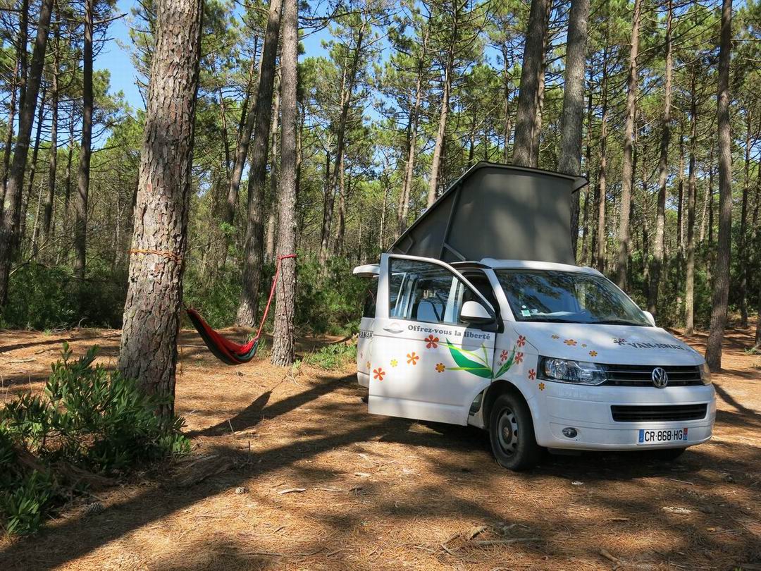 VAN-AWAY_roadtrip_camper_van_amenage_portugal_5