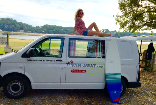 VAN-AWAY_roadtrip_camper_van_amenage_surf_4