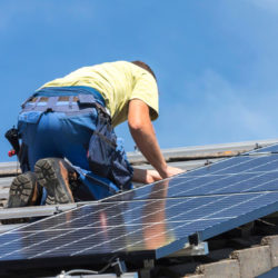 Se lancer dans la réalisation de son installation solaire : étapes et conseils pratiques